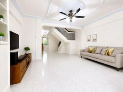 Blk 549 Jurong West Street 42 (Jurong West), HDB Executive #609785051